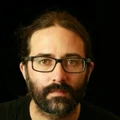 A portrait of Damián Vicino